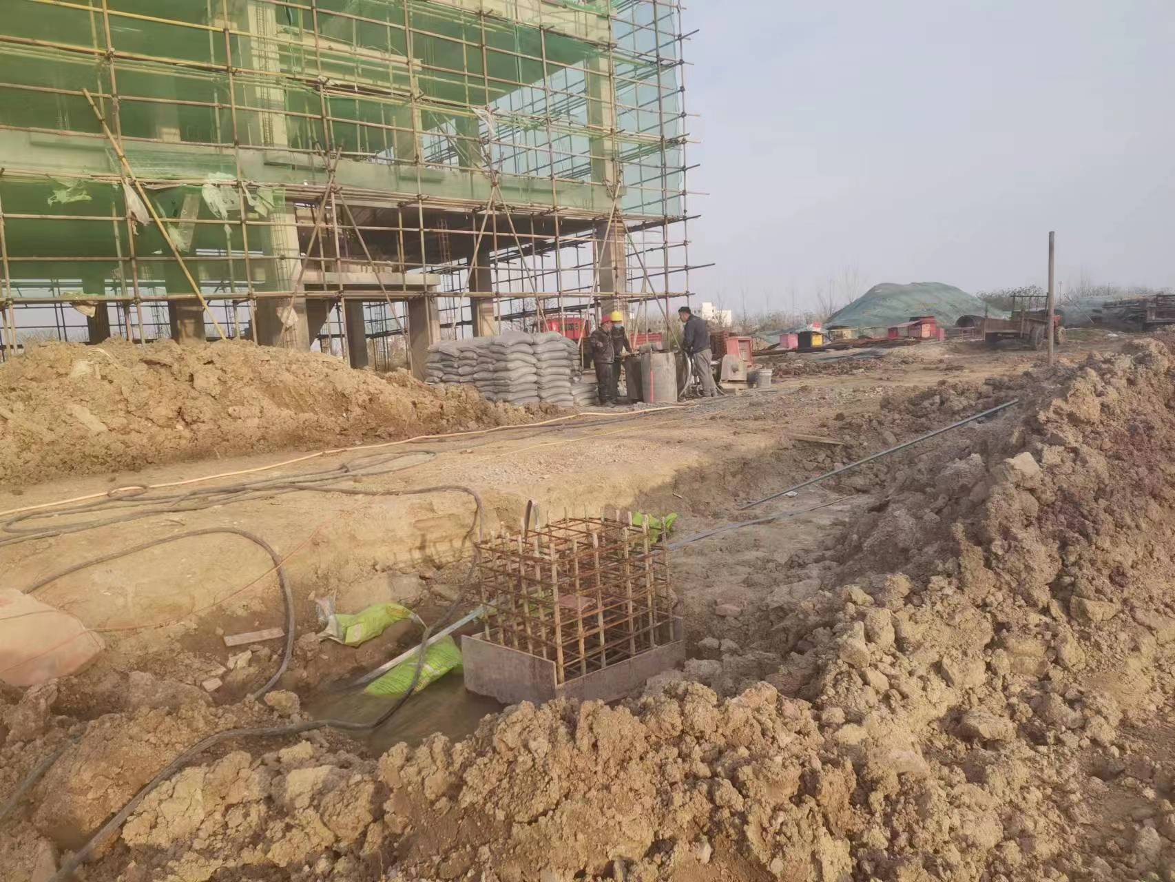 铁西当桥梁出现裂缝的时候应该及时加固修补